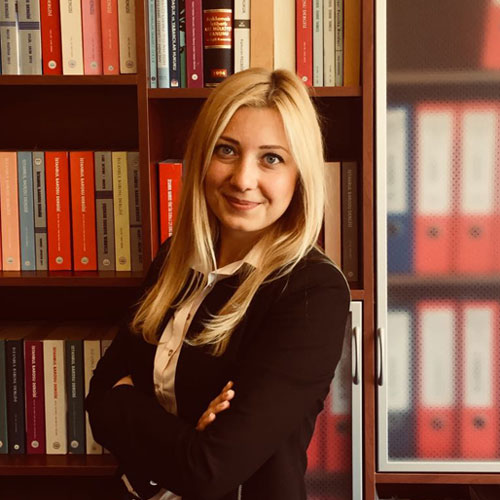 esra-renkli esra-renkli